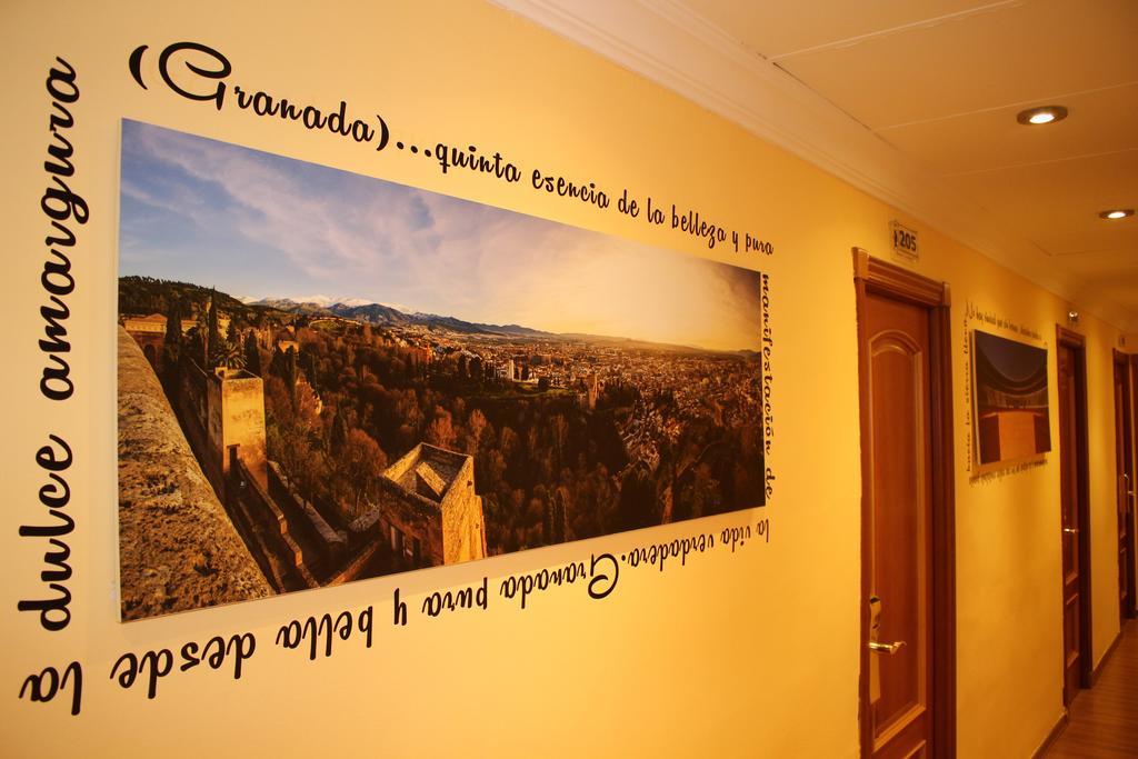 Hotel La Curva Алболоте Екстериор снимка