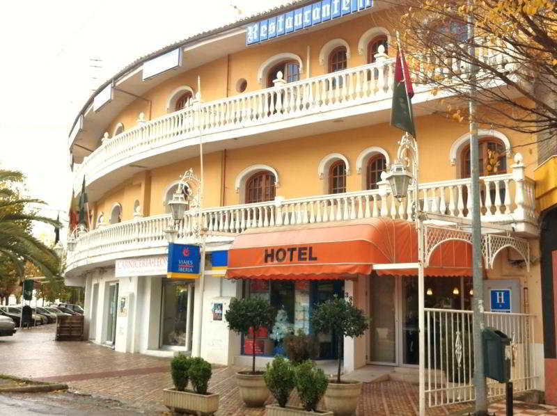 Hotel La Curva Алболоте Екстериор снимка
