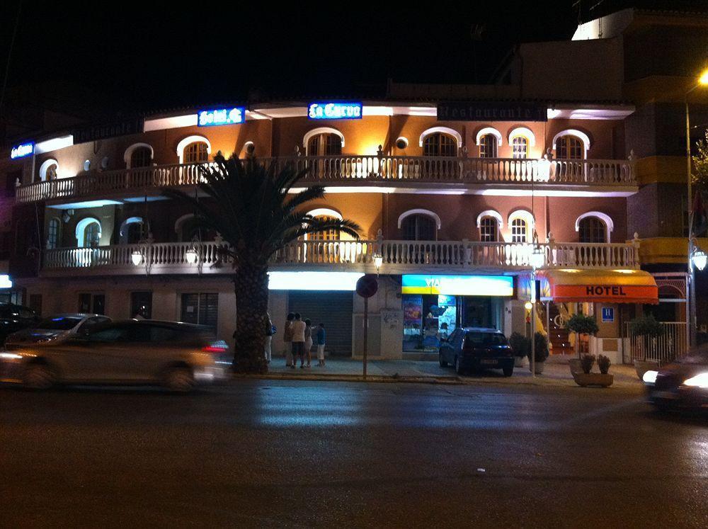 Hotel La Curva Алболоте Екстериор снимка
