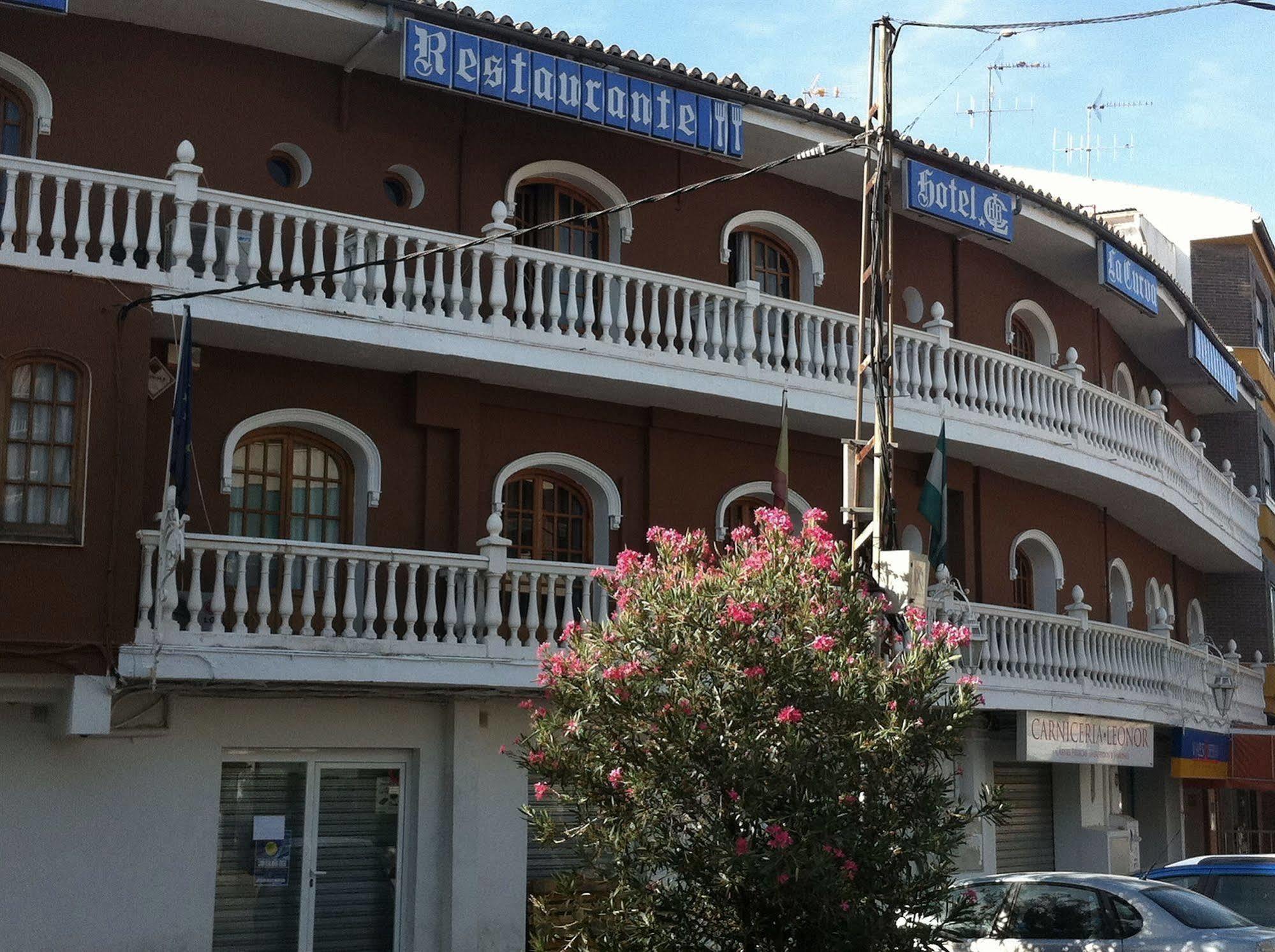 Hotel La Curva Алболоте Екстериор снимка