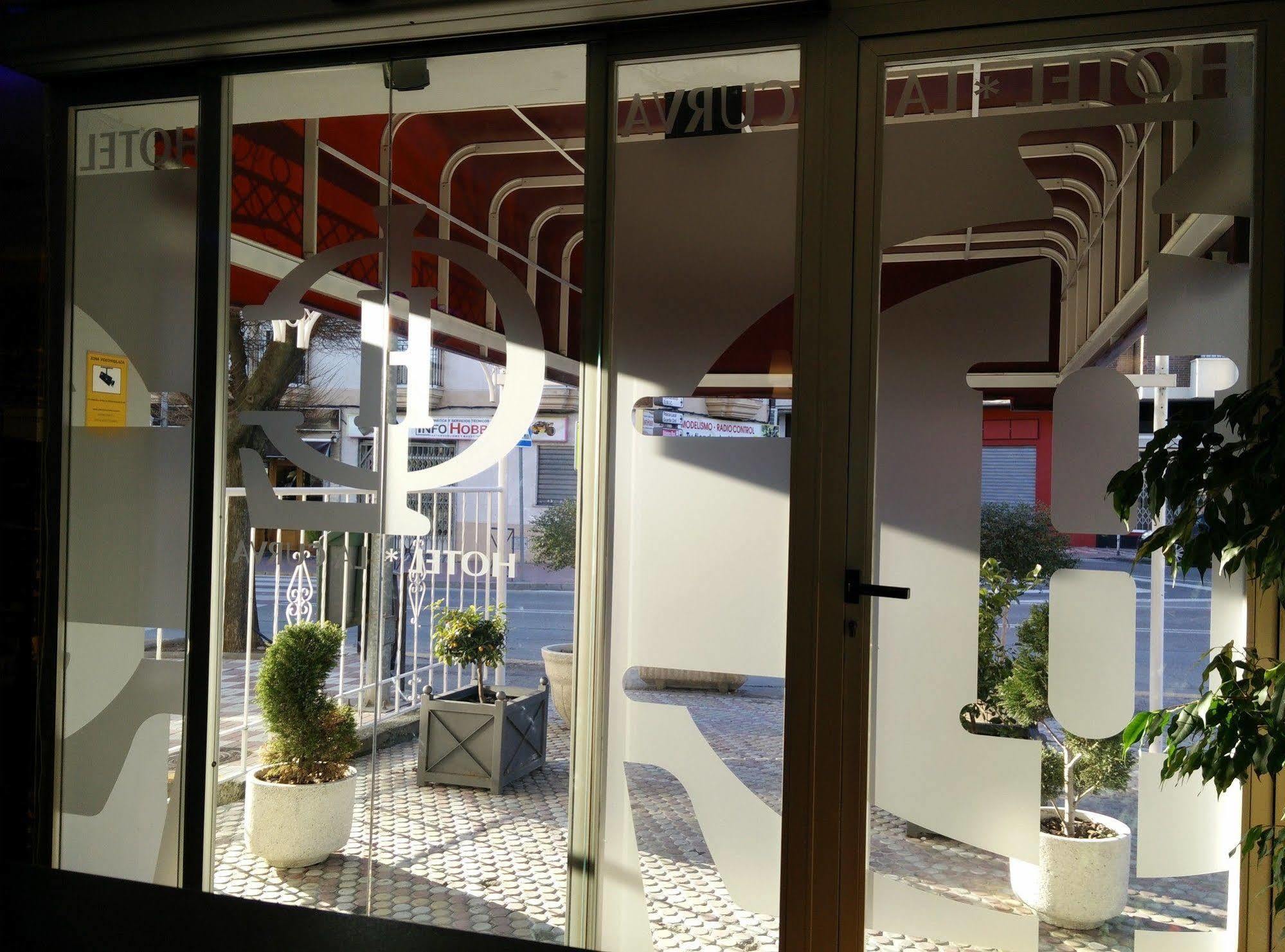 Hotel La Curva Алболоте Екстериор снимка